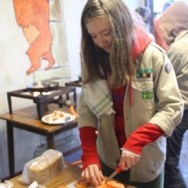 04007 10156283728920215 309678697178631987 o - Scouts en Gidsen Zaventem 